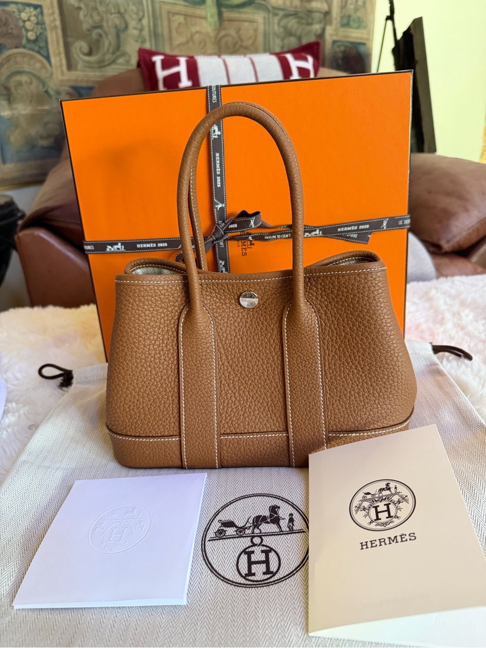 Authentic Neo Garden Party 23. Gold, Togo Leather. FULLSET.